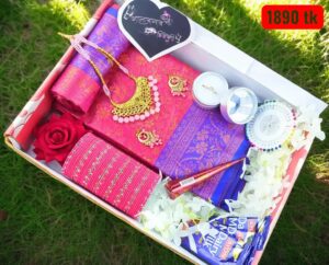 কাঞ্জিভরম কাতান সফট বেনারসি শাড়ি🥰 প্রিমিয়াম শাড়ি কম্বো