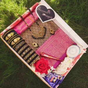 সফ্ট সিল্ক কাঞ্চিবুরণ শাড়ির কম্বো প্যাকেজ